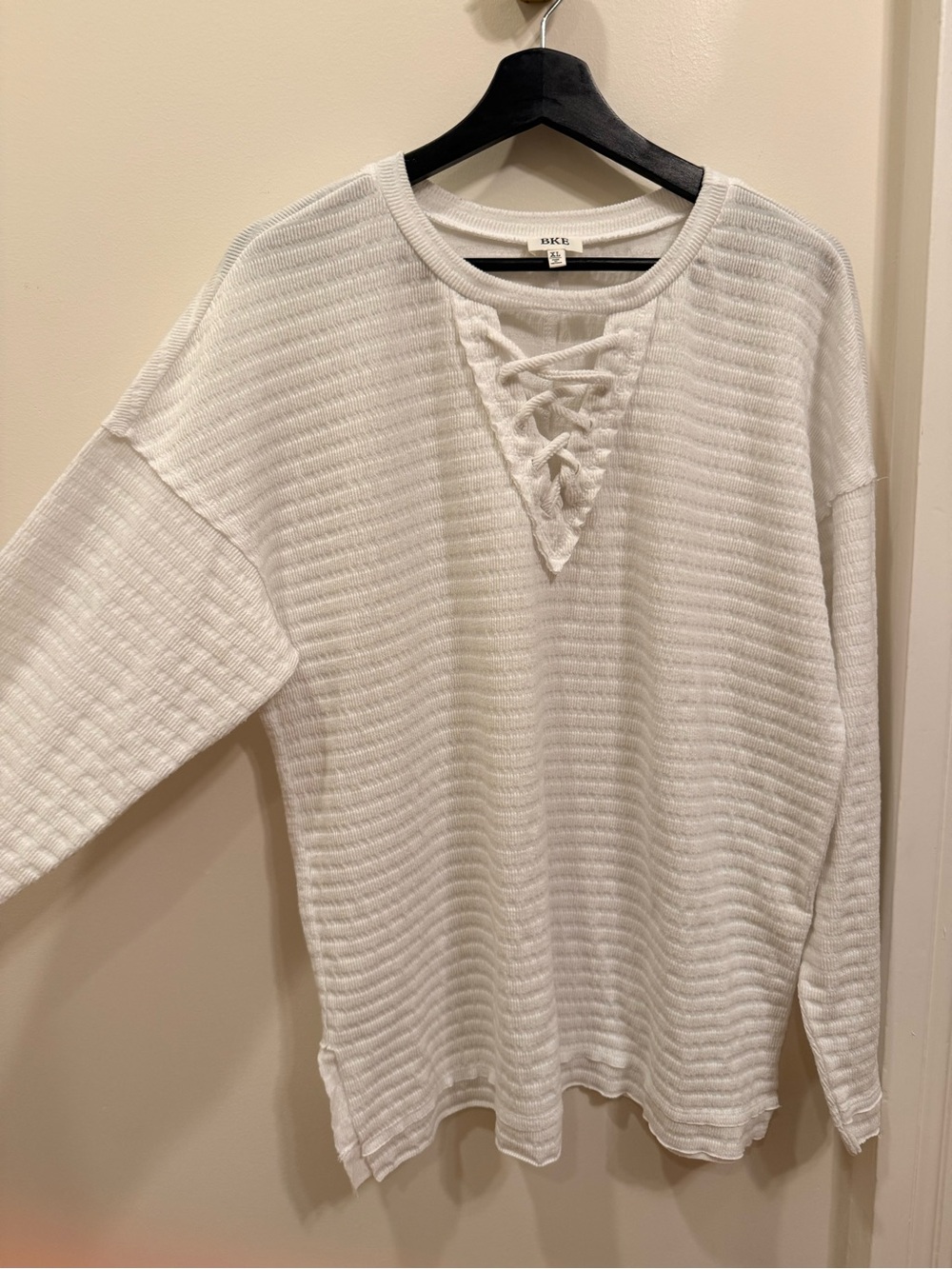 BKE White Long Sleeve Tee